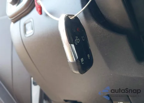 2020 Chevrolet Silverado 1500 4Wd Short Bed Rst from USA, damaged, VIN 3GCUYEED8LG290796